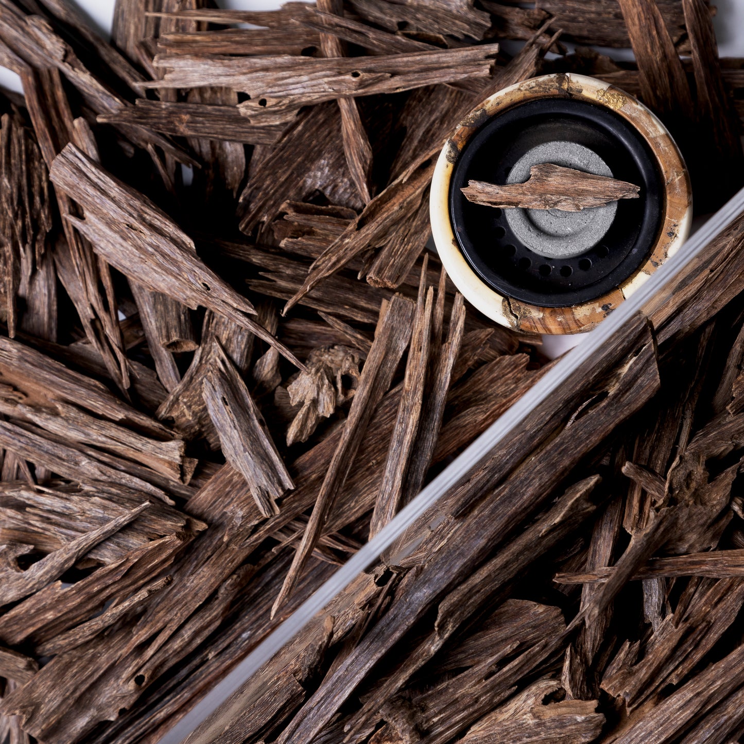 Hindi Zura Assam: Hindi Zura Assam By Luxury Oudh
